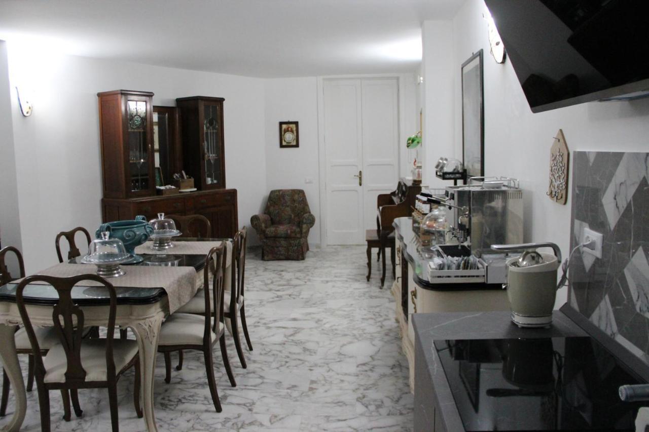 Bed and Breakfast Il Giardino Della Scuncerta Лечче Екстер'єр фото